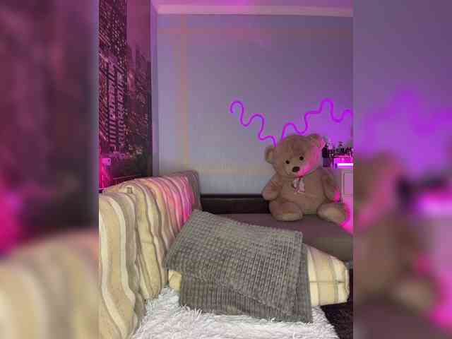 StacyPeach webcam
