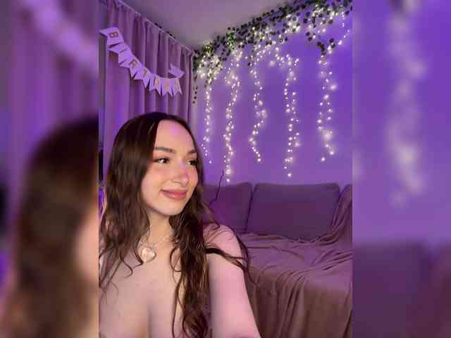 DearAmiira webcam