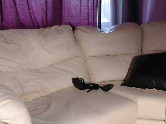 SquirtyMOMMY live cam on BongaCams
