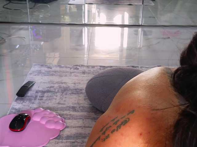 Theowonder live cam on BongaCams