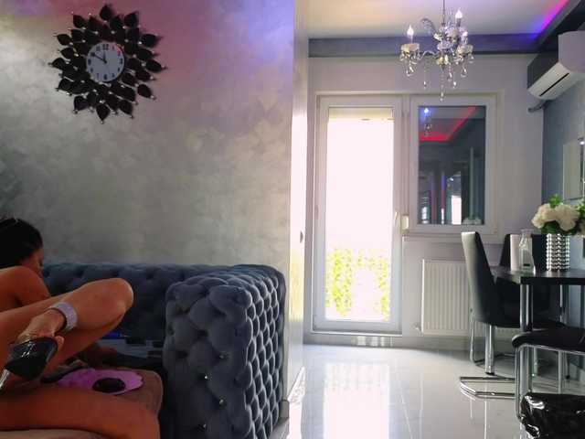 Theowonder live cam on BongaCams