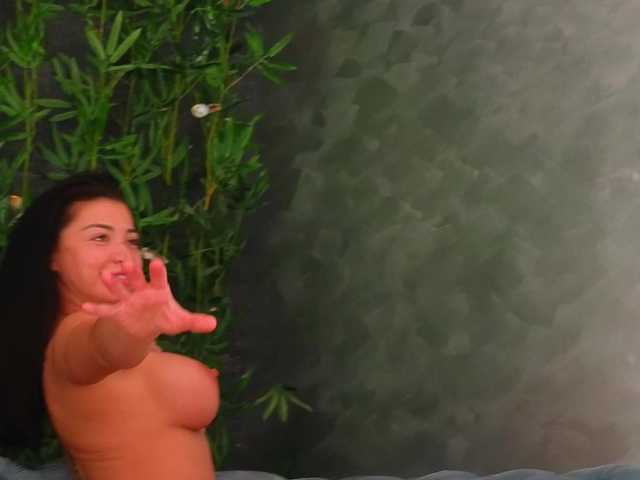 Theowonder live cam on BongaCams