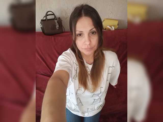 Klybnichca, en vivo ahora en BongaCams