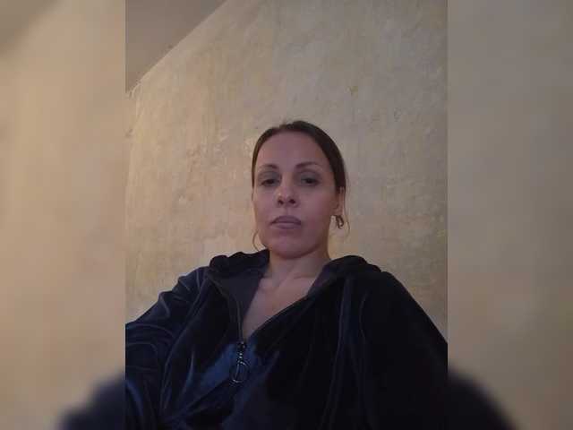 Klybnichca's BongaCams show and profile