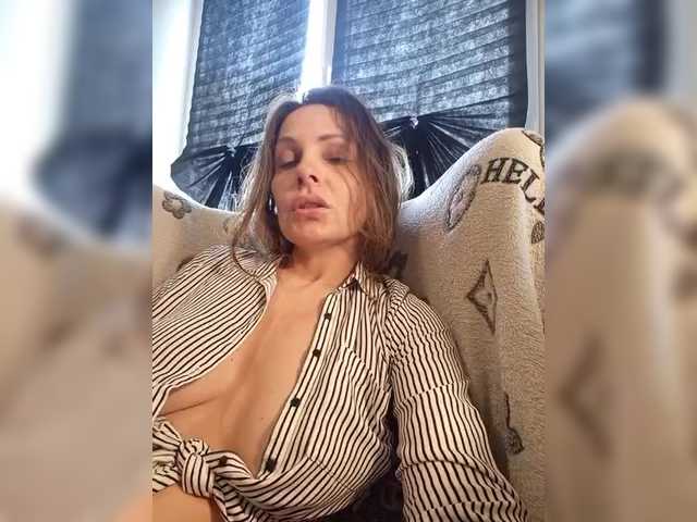 Klybnichca's BongaCams show and profile