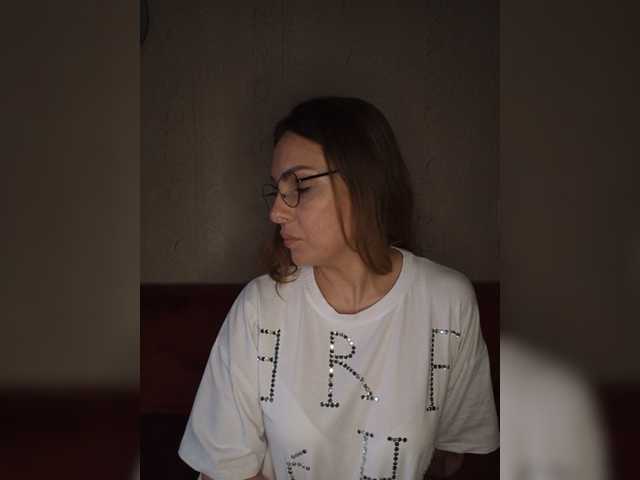 Klybnichca live cam on BongaCams