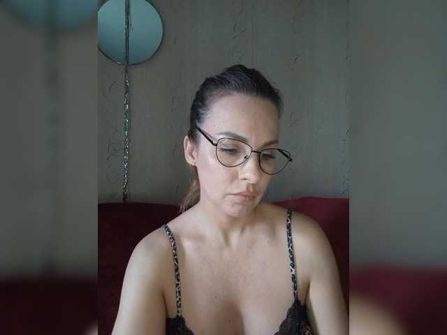 Klybnichca live cam on BongaCams