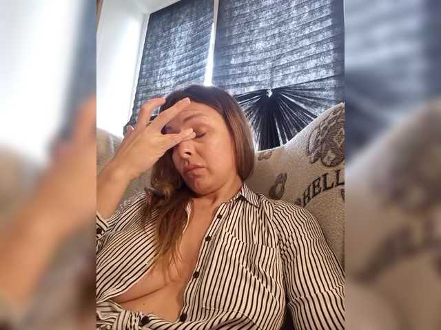 Klybnichca's BongaCams show and profile