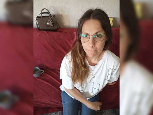Klybnichca live cam on BongaCams