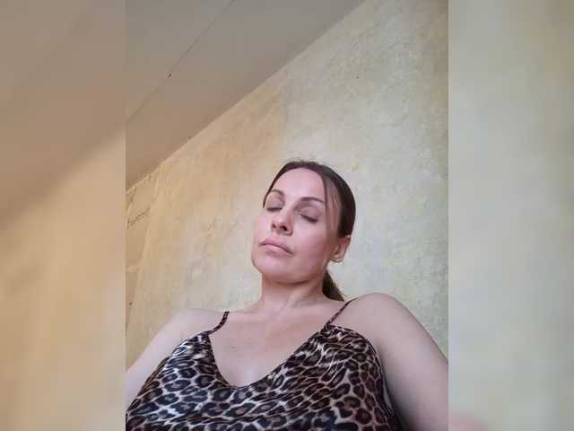 Klybnichca's BongaCams show and profile