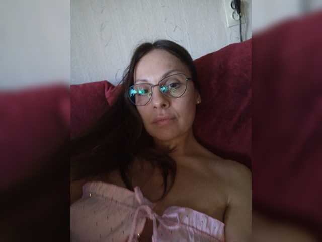 Klybnichca live cam on BongaCams