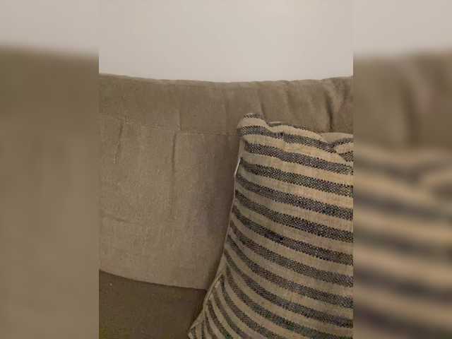 FurElisse live webcam show