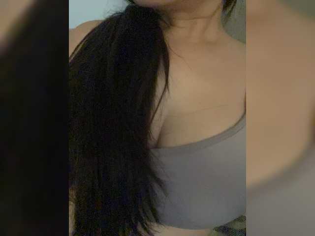 FurElisse live webcam show