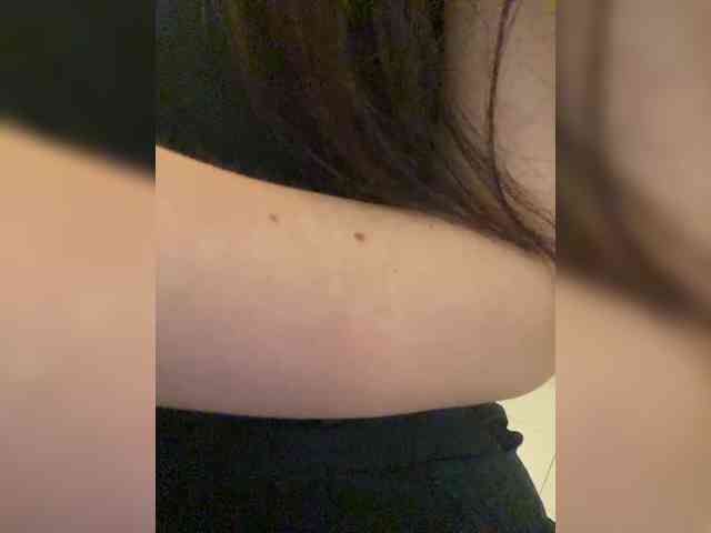 FurElisse webcam