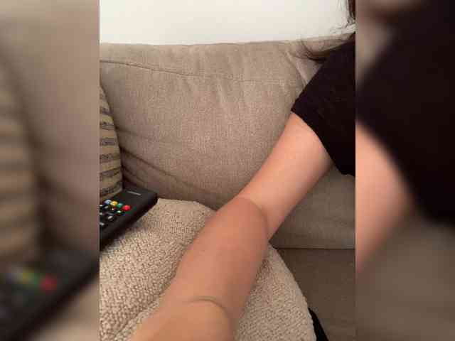 FurElisse webcam