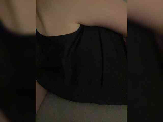 FurElisse webcam