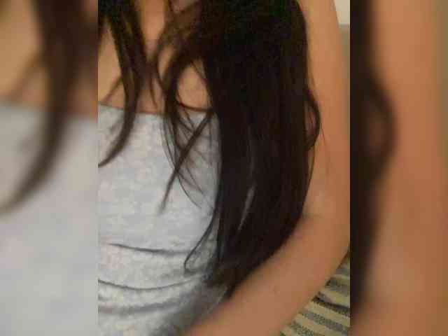 FurElisse webcam
