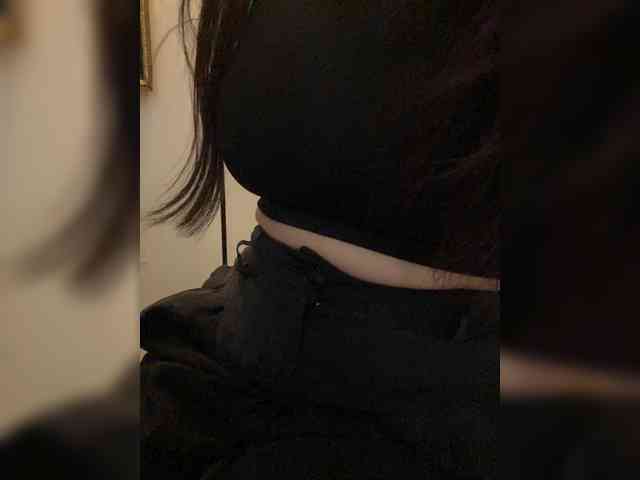 FurElisse webcam