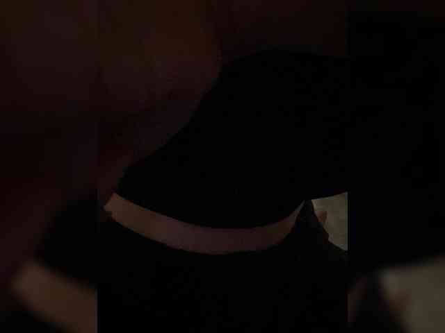 FurElisse webcam