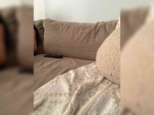 FurElisse webcam