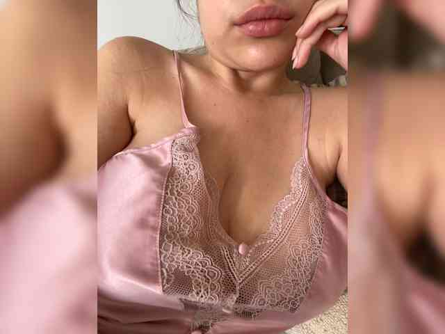FurElisse webcam