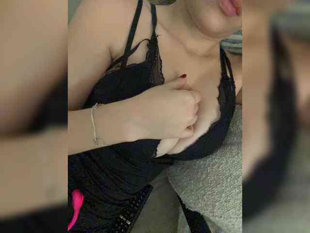 FurElisse webcam