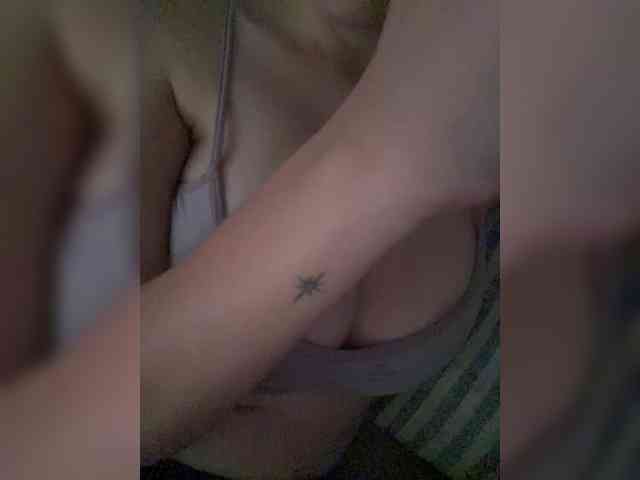 FurElisse webcam