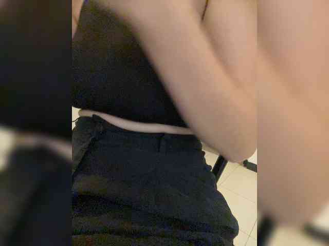 FurElisse webcam