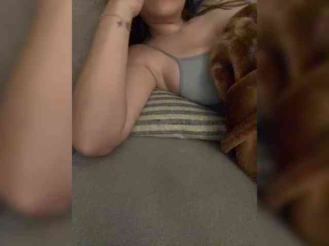 FurElisse webcam