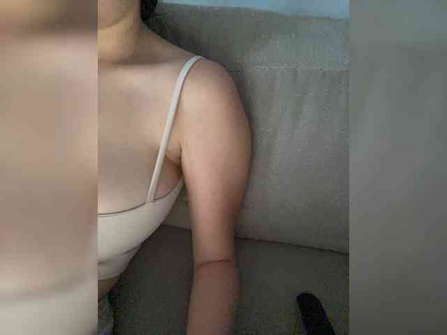 FurElisse webcam