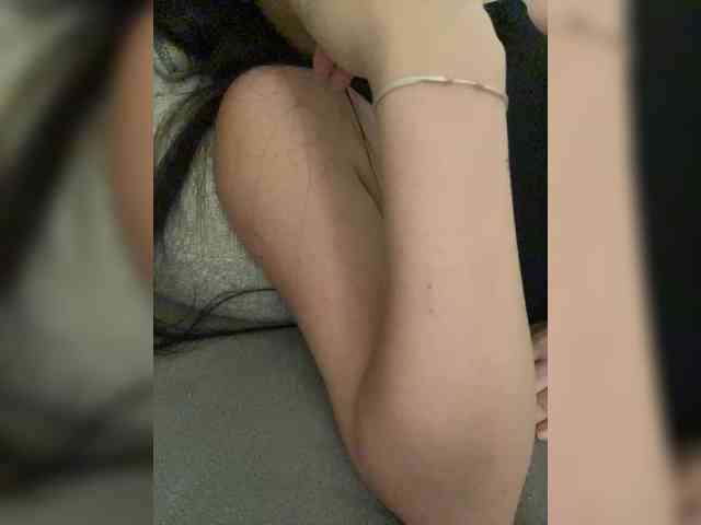 FurElisse webcam
