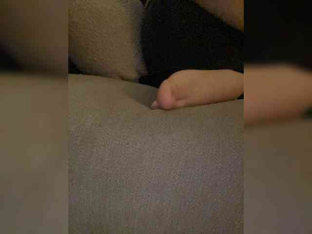 FurElisse webcam