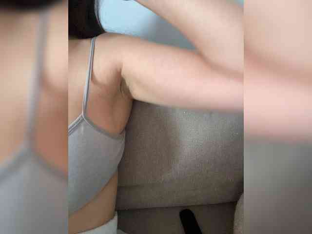 FurElisse webcam