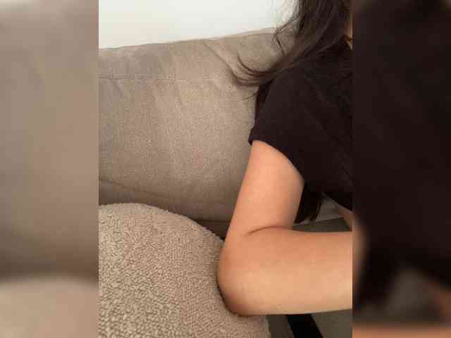 FurElisse webcam