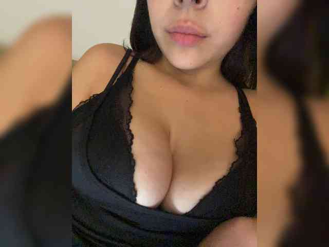 FurElisse webcam