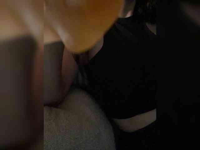 FurElisse webcam