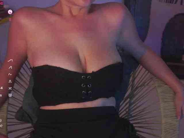 FurElisse webcam