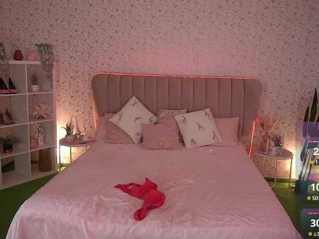 SexyIraa live cam on BongaCams