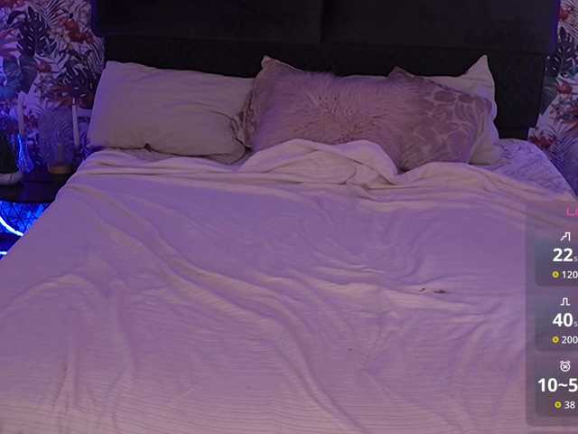 SexyIraa live cam on BongaCams