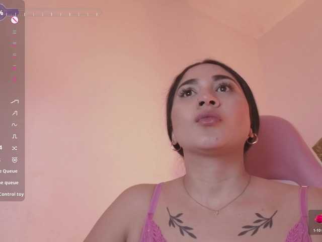 britt-grey live cam on BongaCams