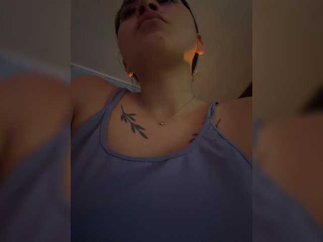 britt-grey live cam on BongaCams