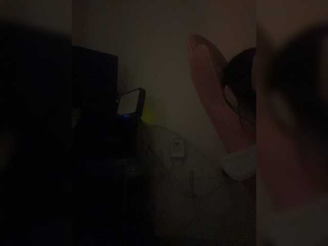 britt-grey webcam