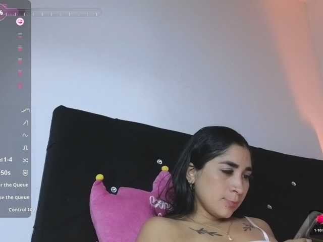britt-grey live cam on BongaCams