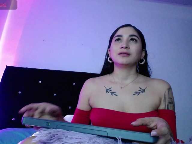 britt-grey live cam on BongaCams