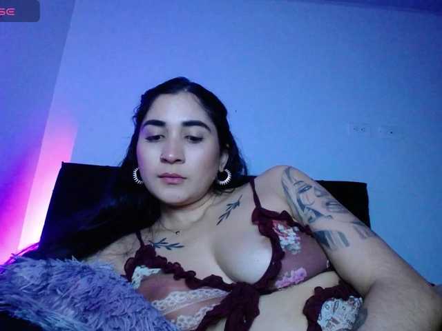 britt-grey live cam on BongaCams