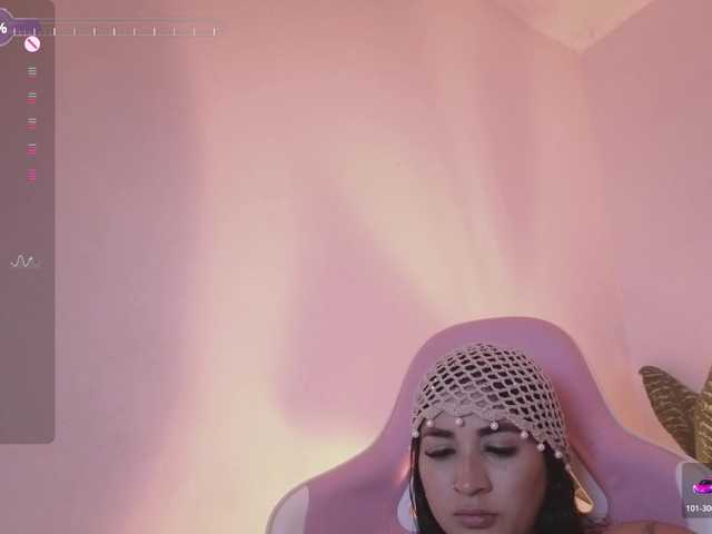 britt-grey live cam on BongaCams