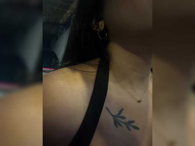 britt-grey live cam on BongaCams
