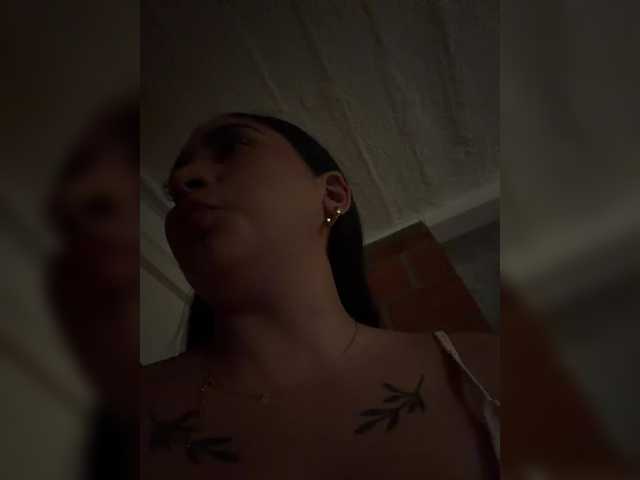 britt-grey live cam on BongaCams
