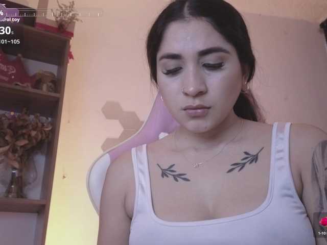 britt-grey live cam on BongaCams