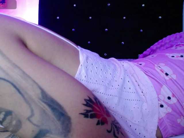 britt-grey live cam on BongaCams